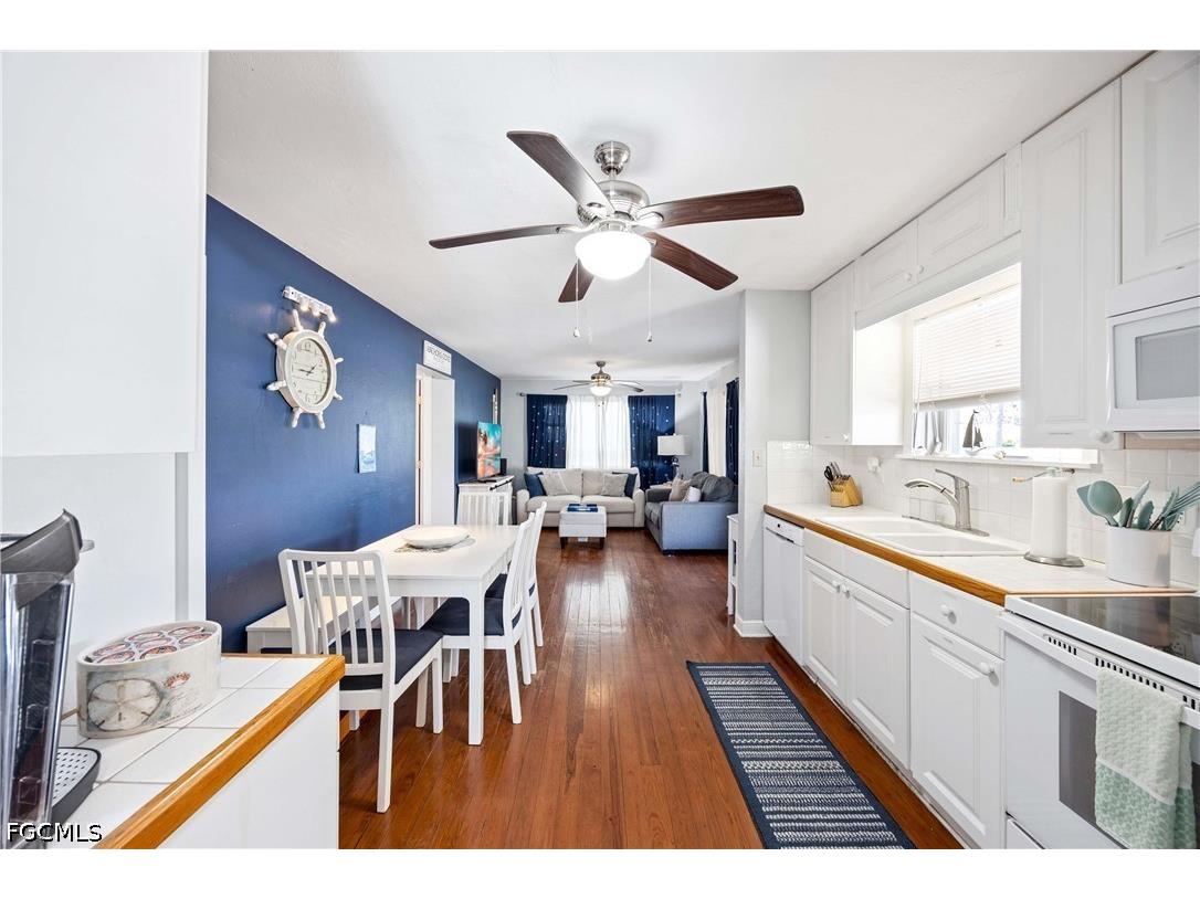 547 101st Avenue N Naples FL 34108 2026018607 image11