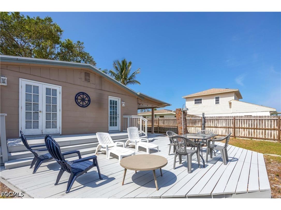 547 101st Avenue N Naples FL 34108 2026018607 image18