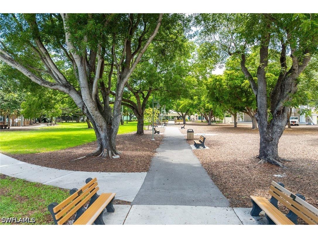 547 101st Avenue N Naples FL 34108 226021100 image23