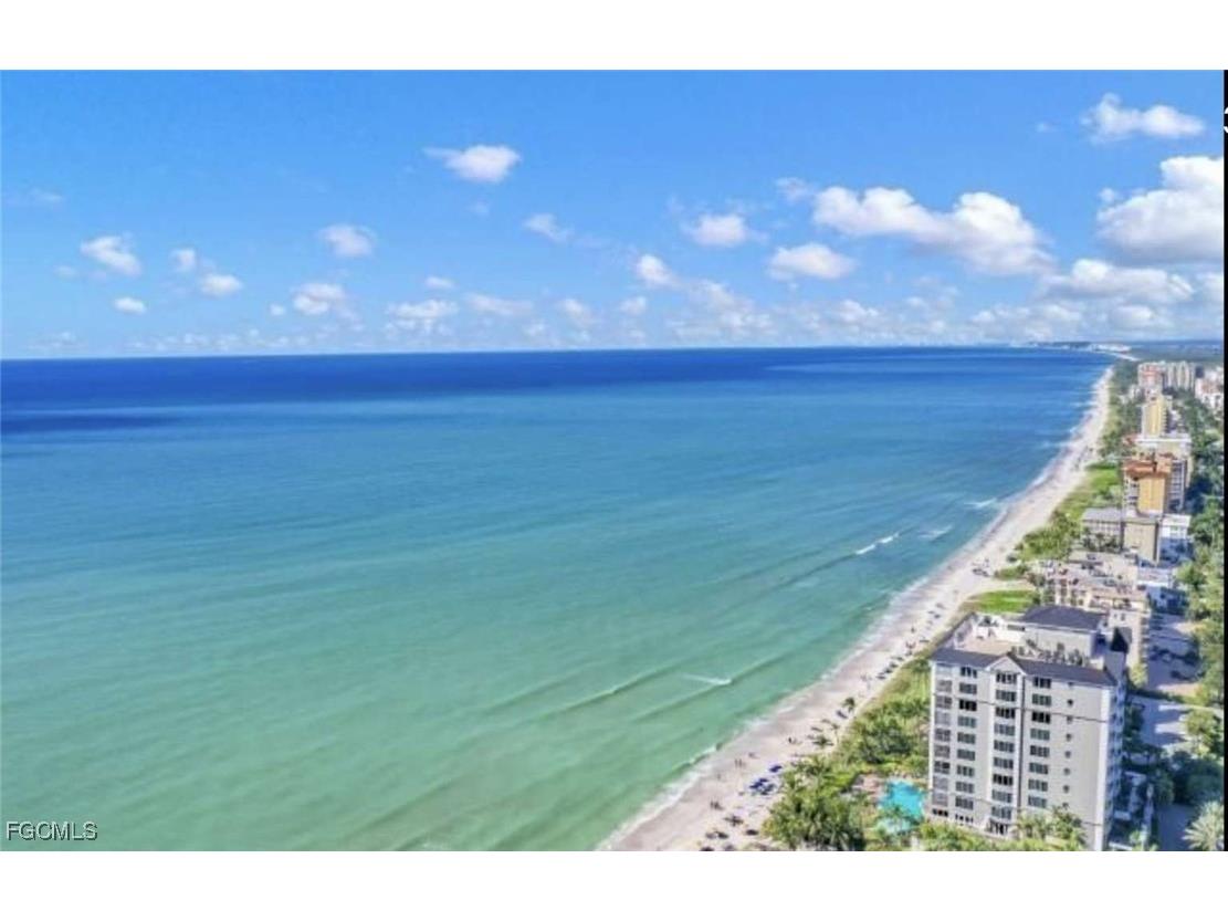 547 Beachwalk Circle Naples FL 34108 2025022264 image15