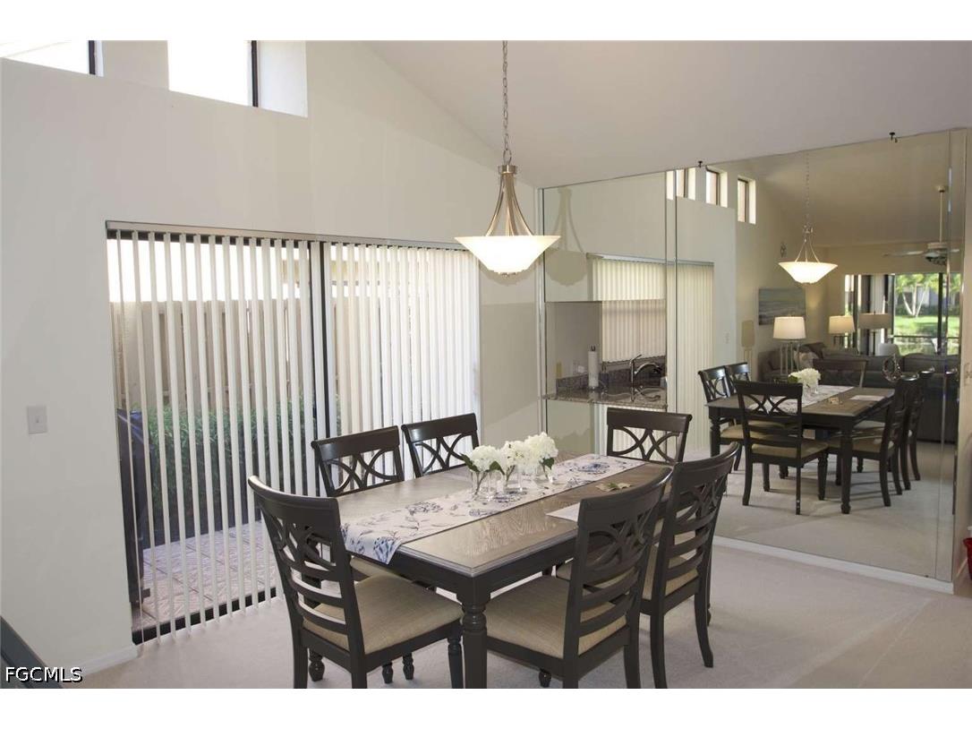 547 Beachwalk Circle Naples FL 34108 2026024429 image6