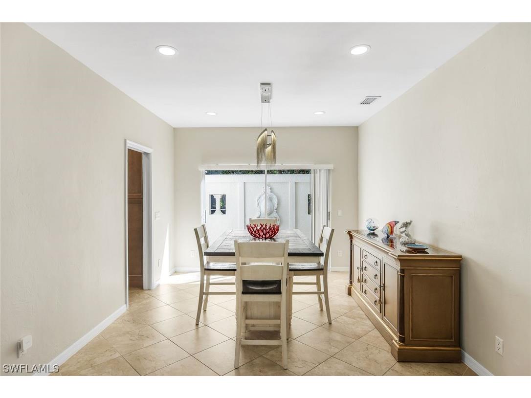 547 Cormorant Cove Naples FL 34113 226008935 image28