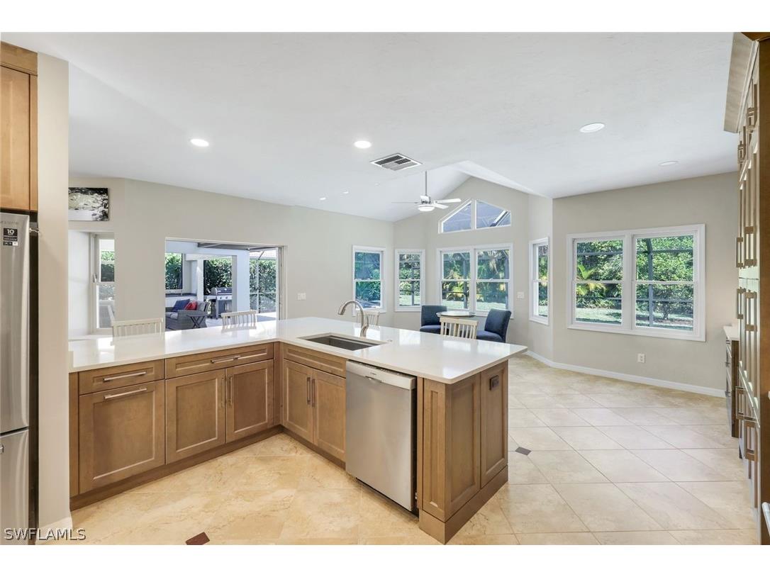 547 Cormorant Cove Naples FL 34113 226008935 image4