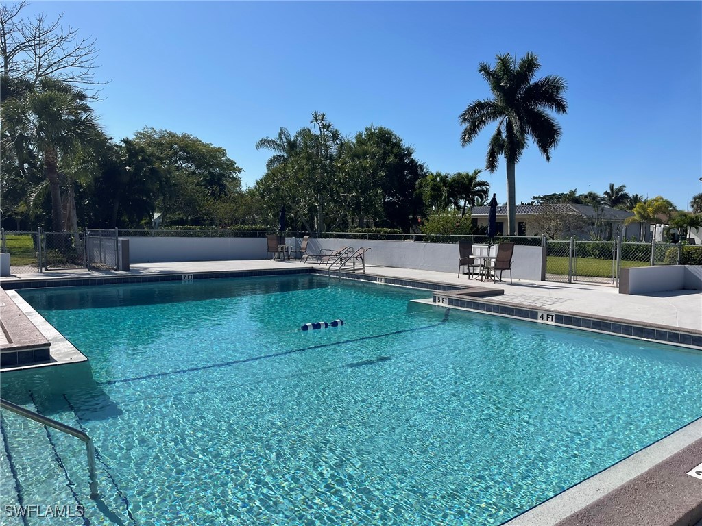 547 Eastwood Drive Naples FL 34110 225072712 image8