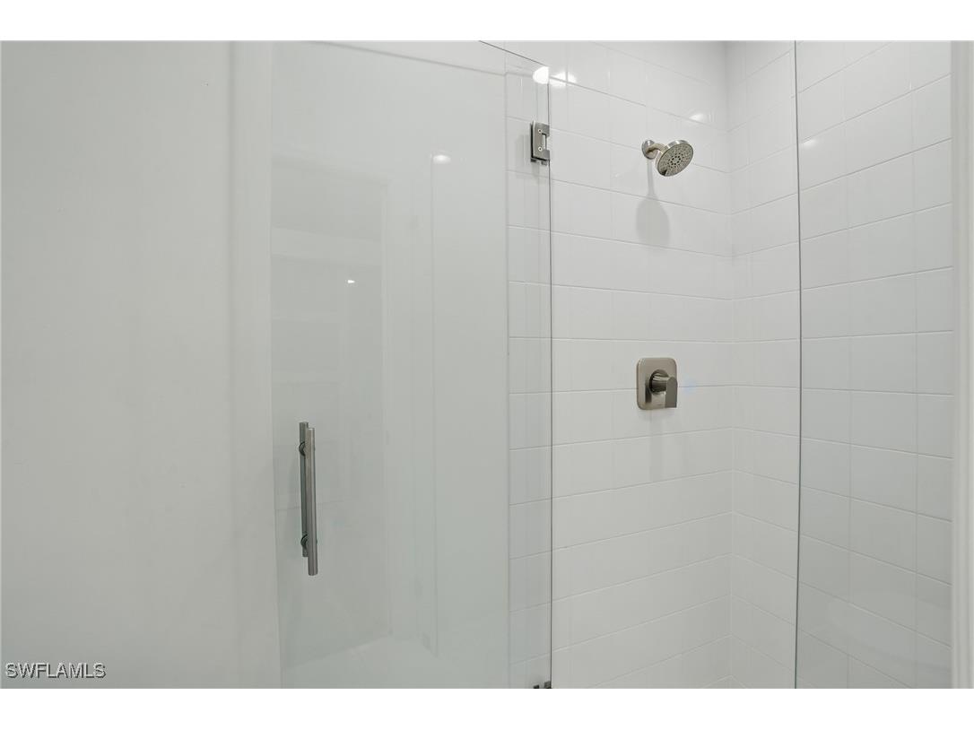 547 Serendipity Drive Naples FL 34108 225053308 image10