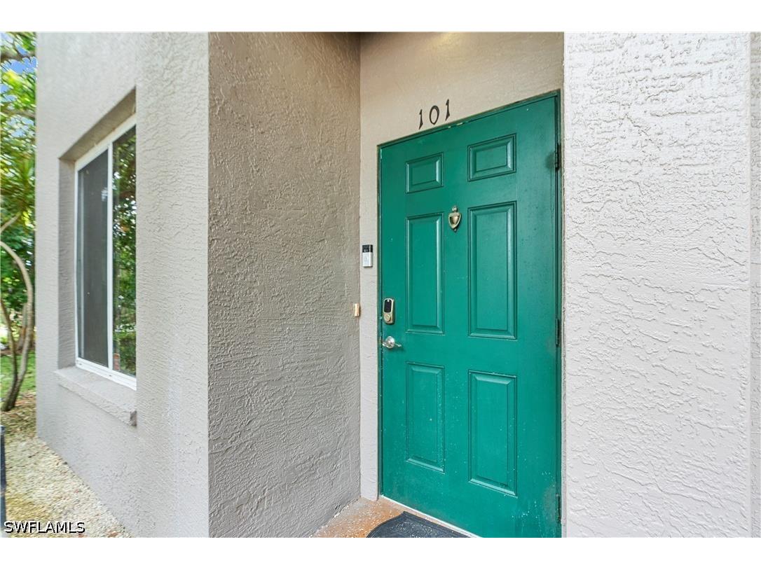 5470 16th Place SW #101 Naples FL 34116 226022592 image17