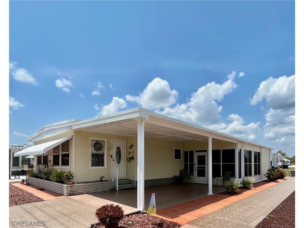 5471 Forest Park Drive North Fort Myers FL 33917 223032933 image1