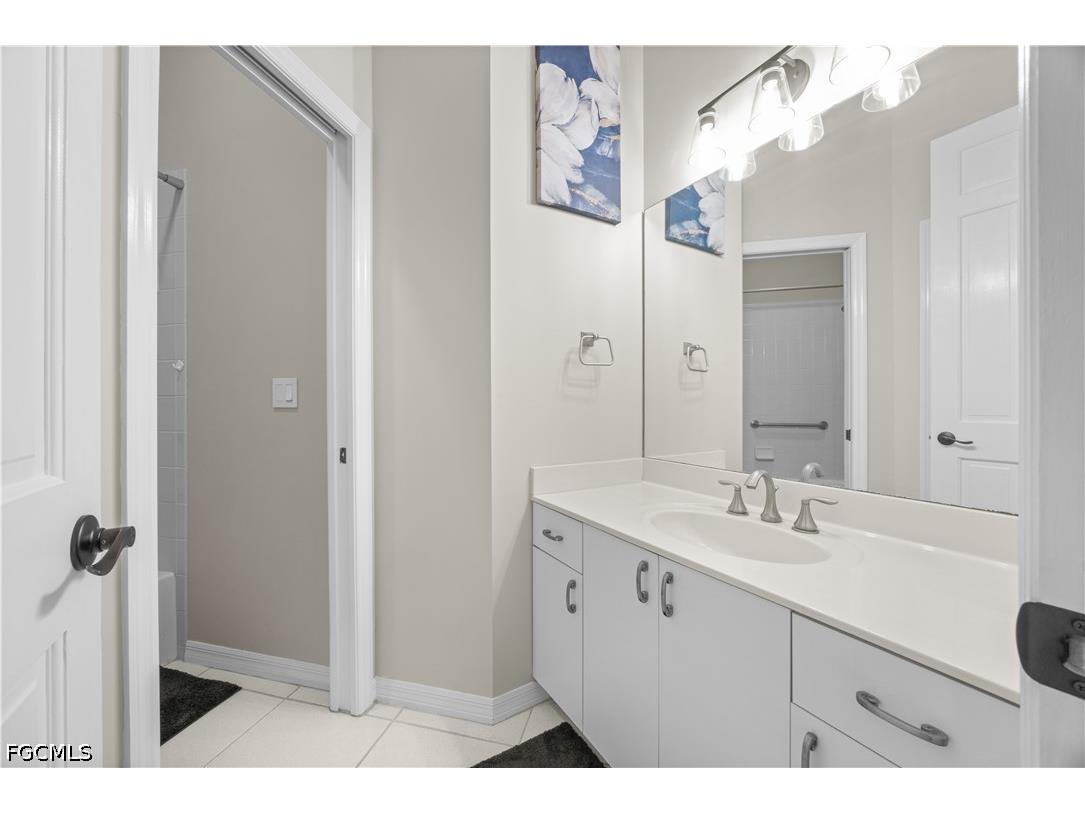 5472 Peppertree Drive Fort Myers FL 33908 2026017586 image12