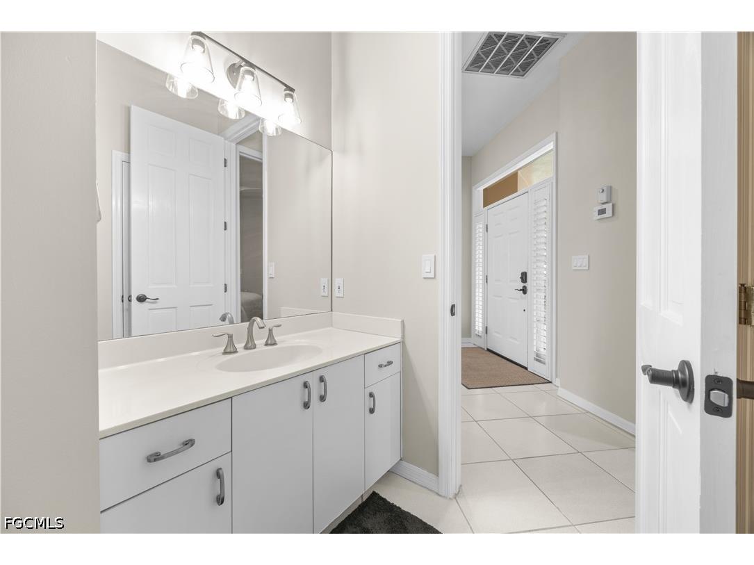 5472 Peppertree Drive Fort Myers FL 33908 2026017586 image15