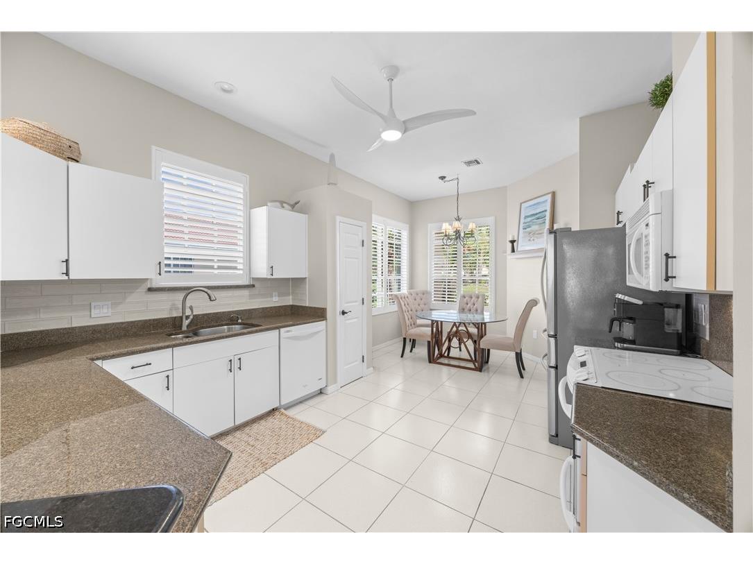 5472 Peppertree Drive Fort Myers FL 33908 2026017586 image7