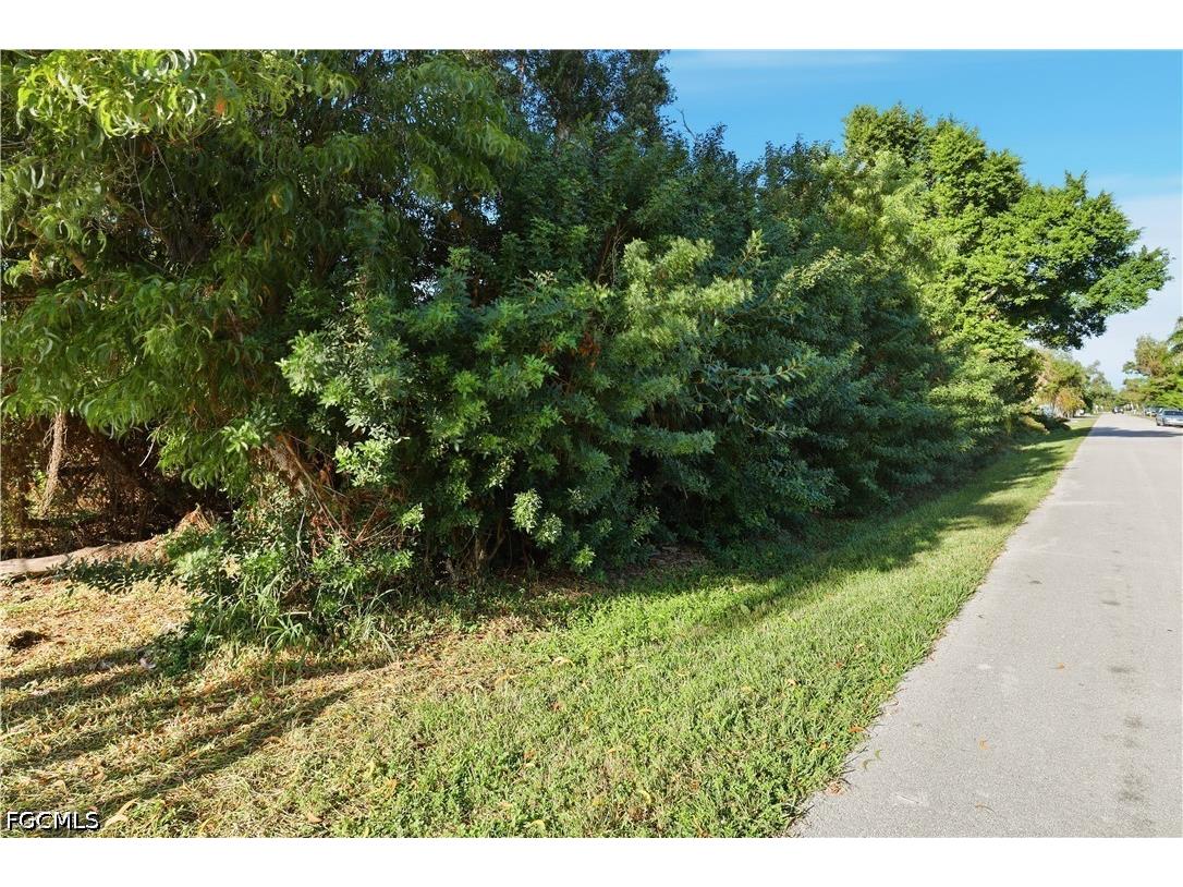 5477 Avenue D Bokeelia FL 33922 2026013787 image1