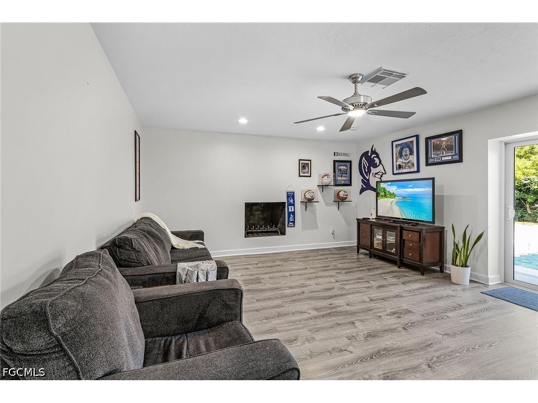 5479 Chablis Lane Fort Myers FL 33919 2026018365 image15