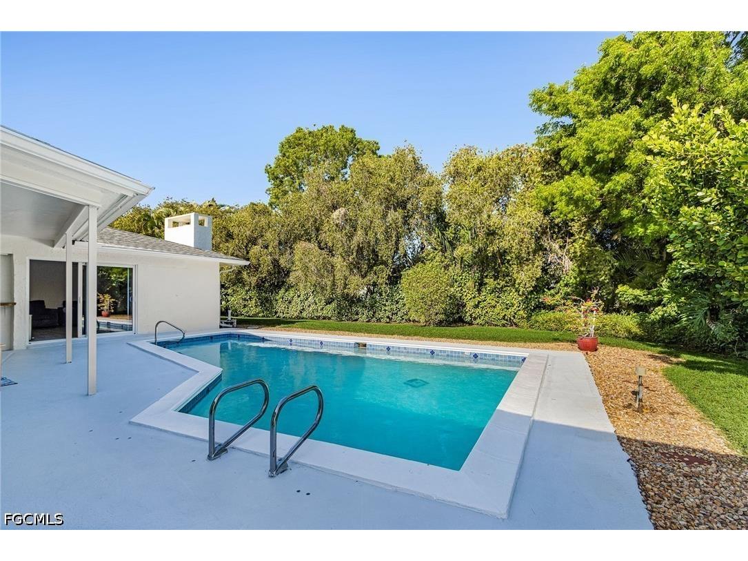 5479 Chablis Lane Fort Myers FL 33919 2026018365 image29