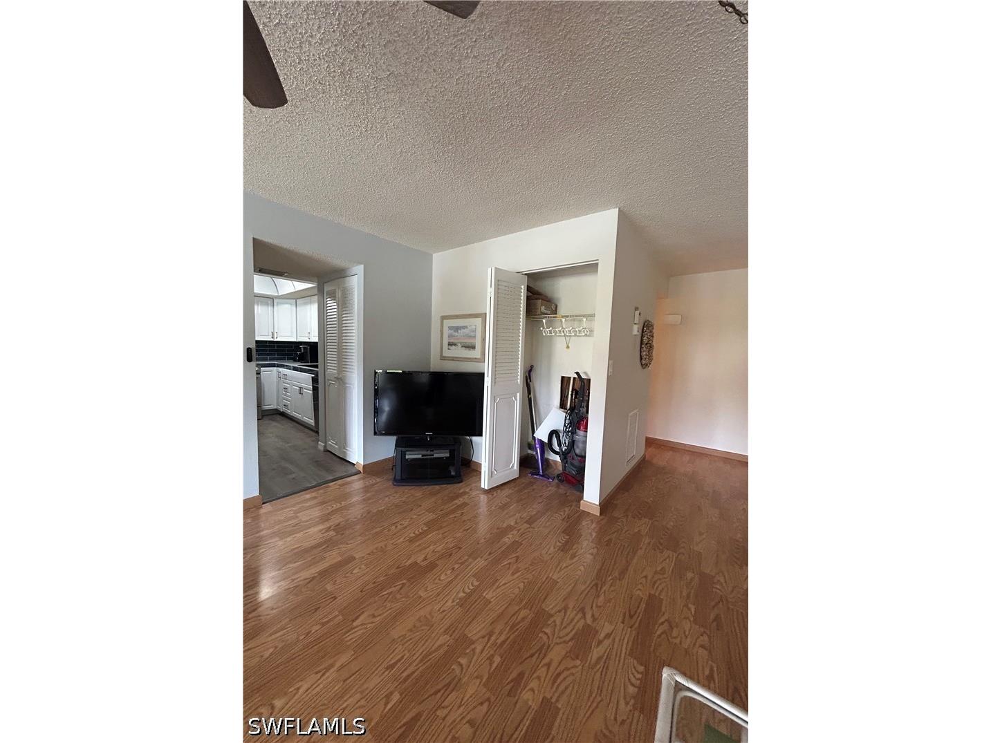 5479 Peppertree Drive #E13 Fort Myers FL 33908 226017445 image8