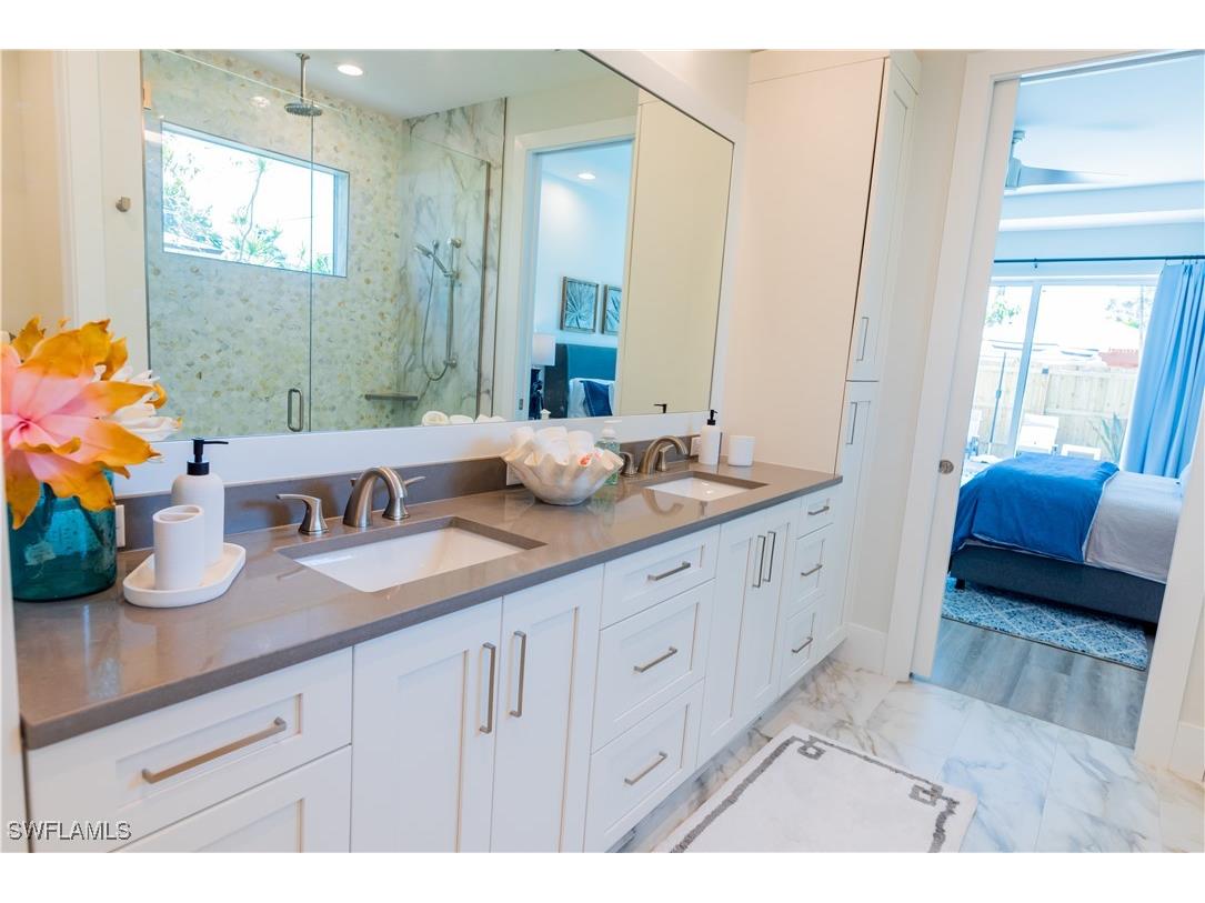 548 101st Avenue Naples FL 34108 225063705 image22