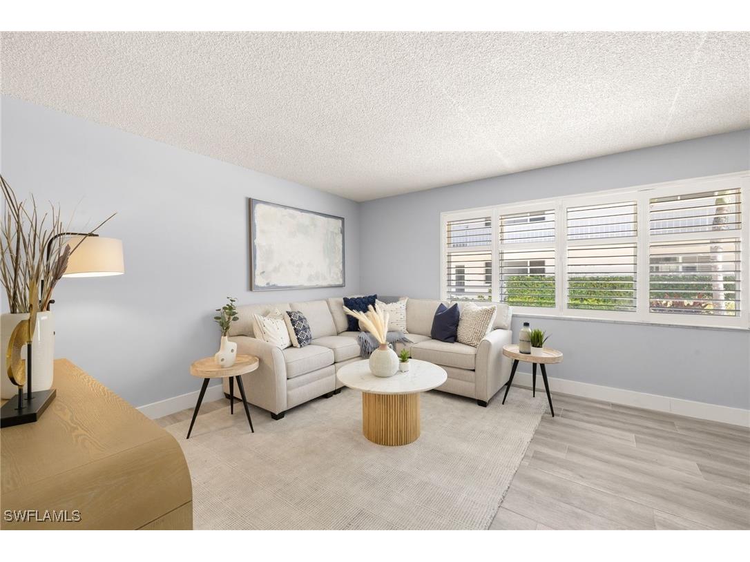 548 Broad Avenue S #548 Naples FL 34102 225053767 image4