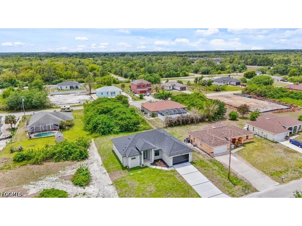 548 Long Island Street E Lehigh Acres FL 33974 2026019025 image3