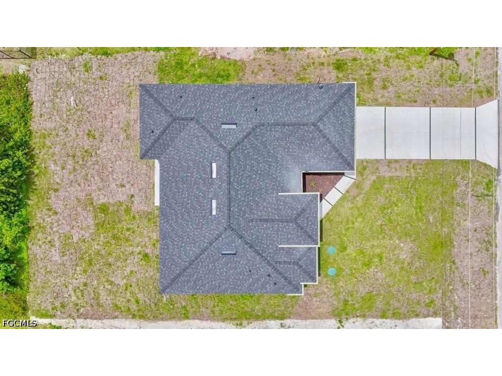 548 Long Island Street E Lehigh Acres FL 33974 2026019025 image4