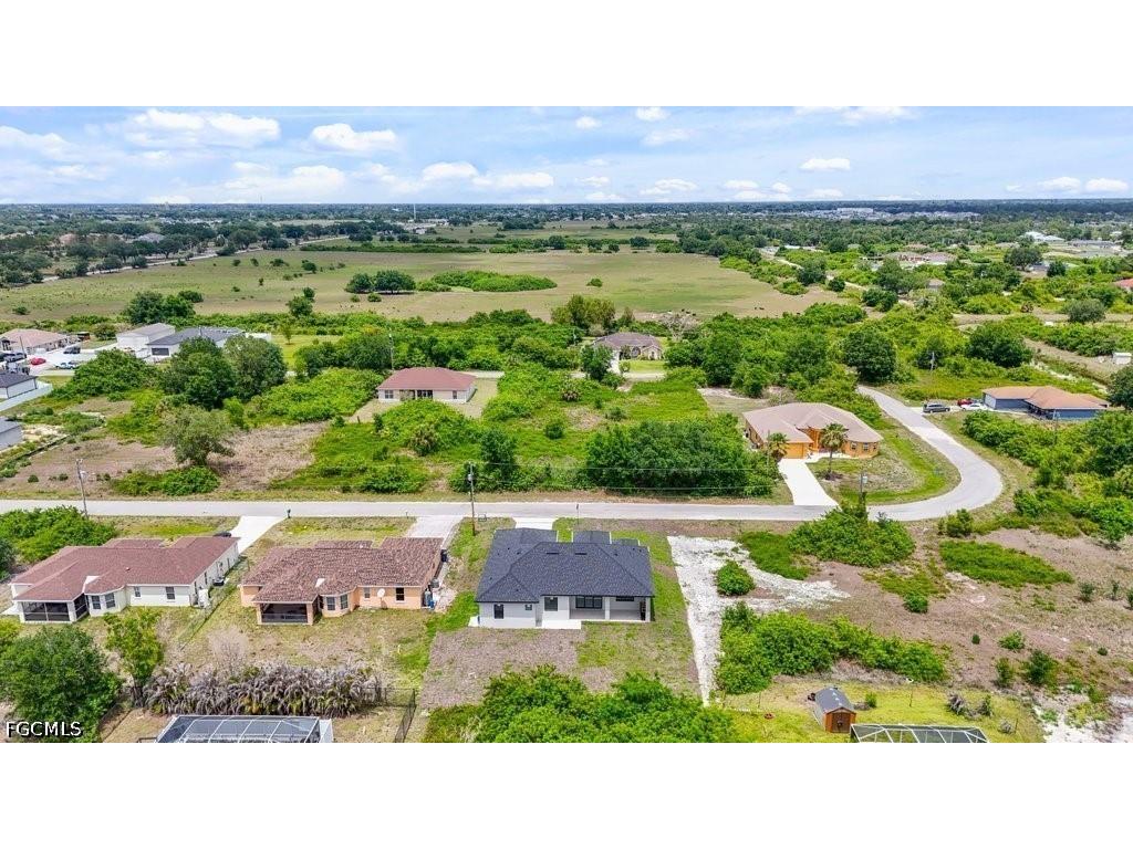 548 Long Island Street E Lehigh Acres FL 33974 2026019025 image5
