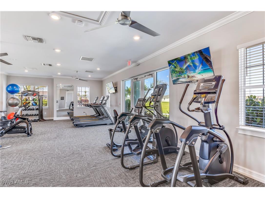 548 Spring Hill Lake Loop Cape Coral FL 33993 225074504 image31