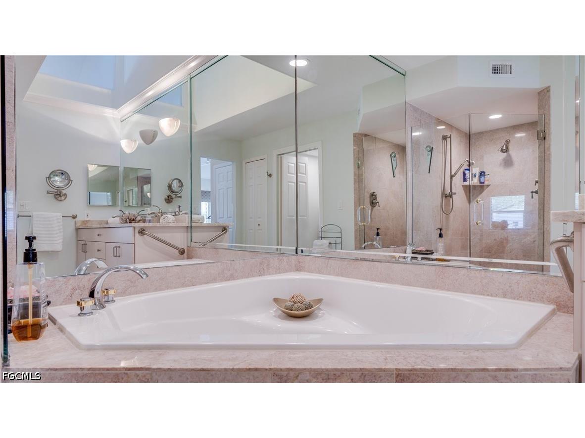 5480 Harbour Castle Drive Fort Myers FL 33907 2026023882 image24