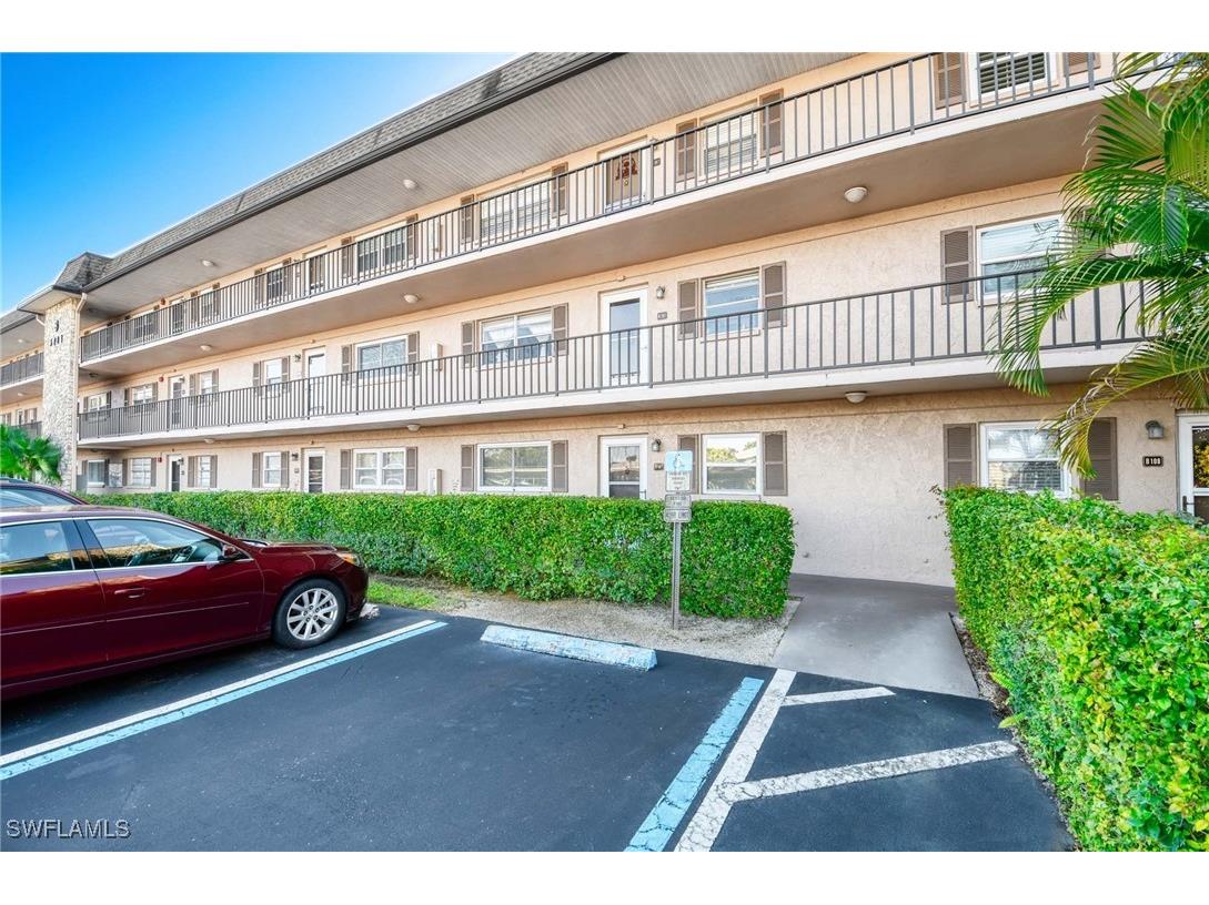 5483 Rattlesnake Hammock Road #207 Naples FL 34113 226002597 image1
