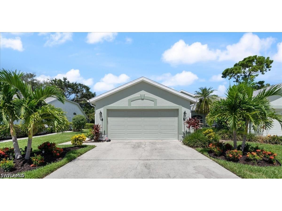 5485 Whitten Drive #119 Naples FL 34104 225064220 image1
