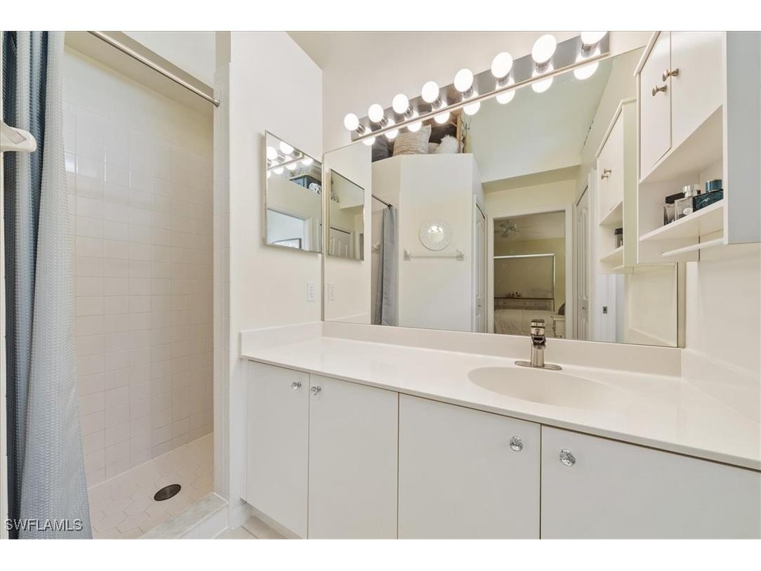 5485 Whitten Drive #119 Naples FL 34104 225064220 image24