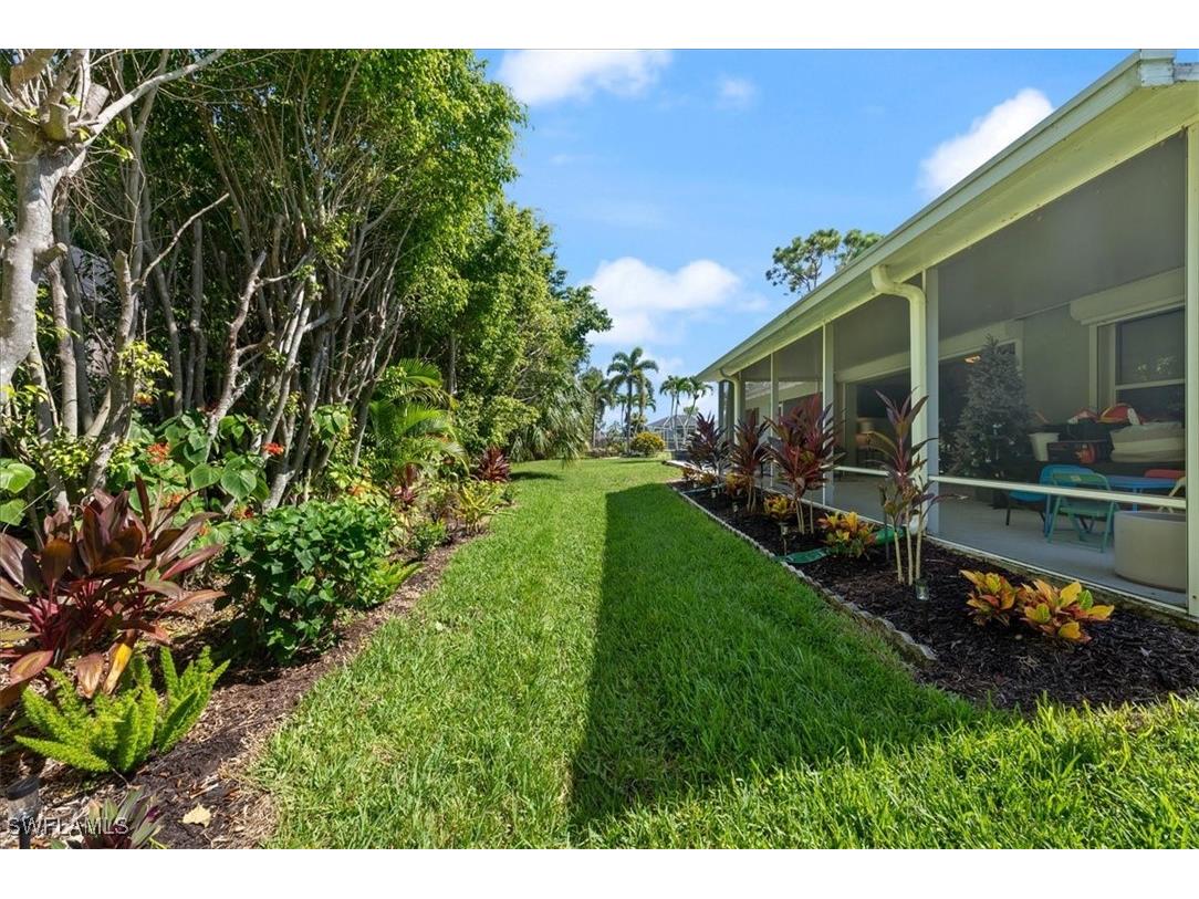 5485 Whitten Drive #119 Naples FL 34104 225064220 image4