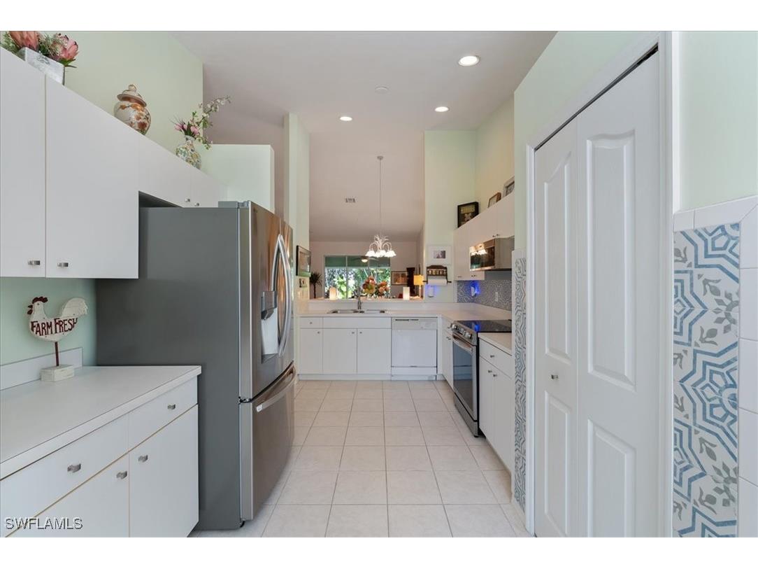 5485 Whitten Drive #119 Naples FL 34104 225064220 image7