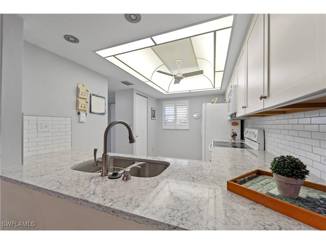 5487 Peppertree Drive #5 Fort Myers FL 33908 225060484 image7