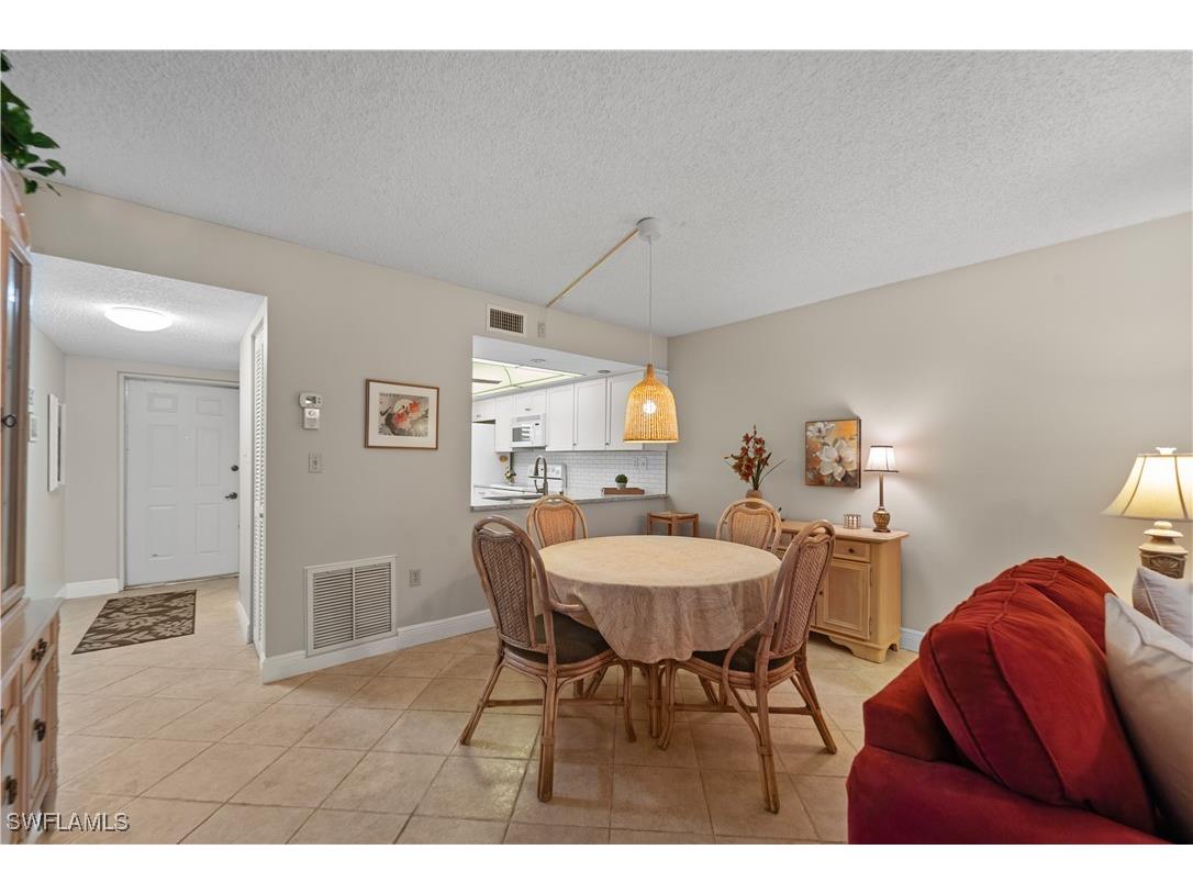 5487 Peppertree Drive #5 Fort Myers FL 33908 225060484 image8