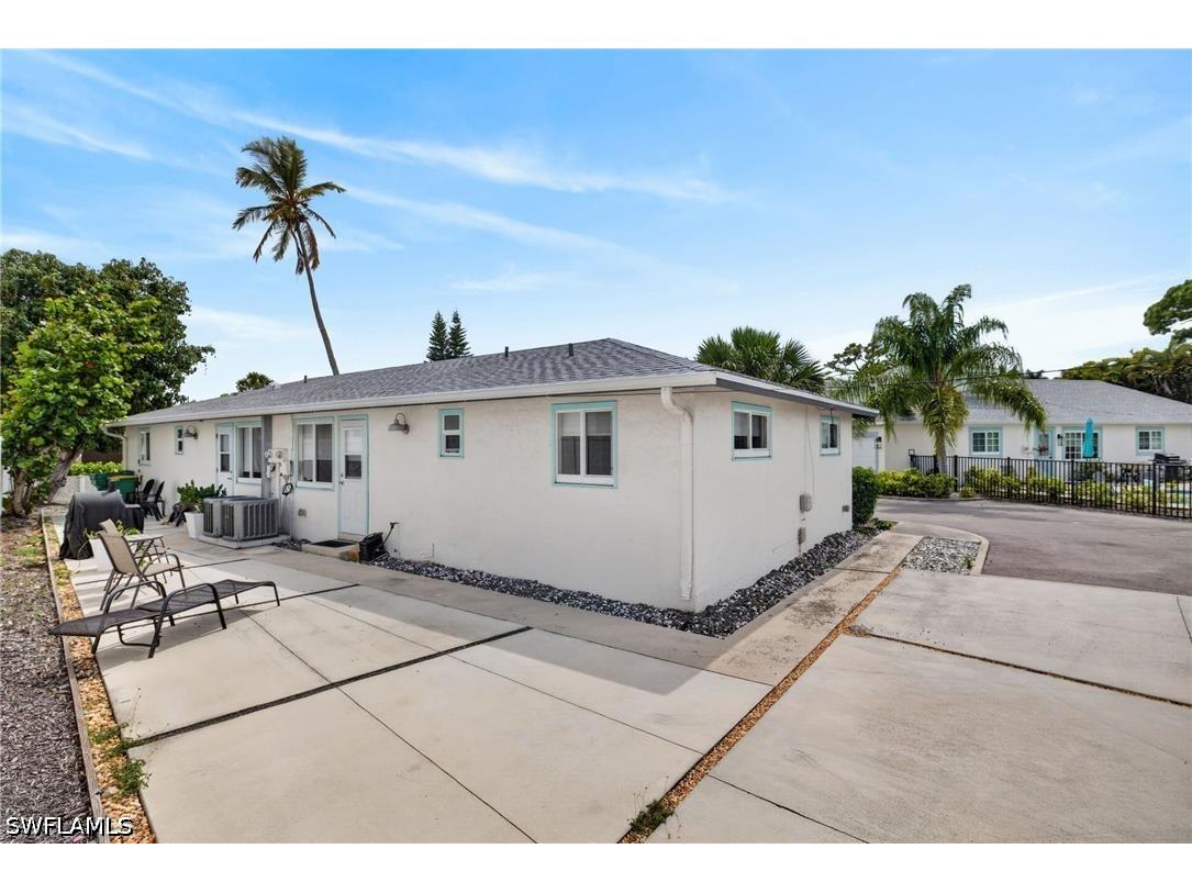 549 94th Avenue N Naples FL 34108 226017125 image11