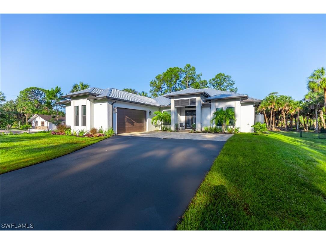 549 9th Street NW Naples FL 34120 223036010 image1