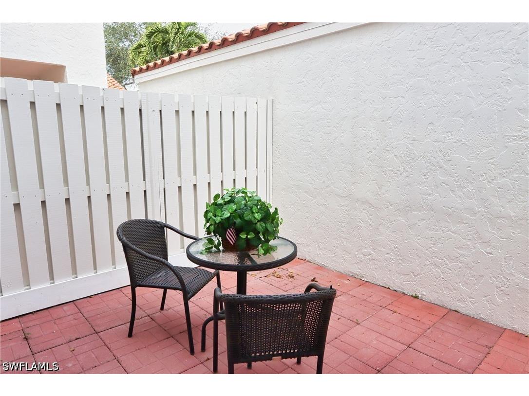 549 Beachwalk Circle Naples FL 34108 226020635 image17