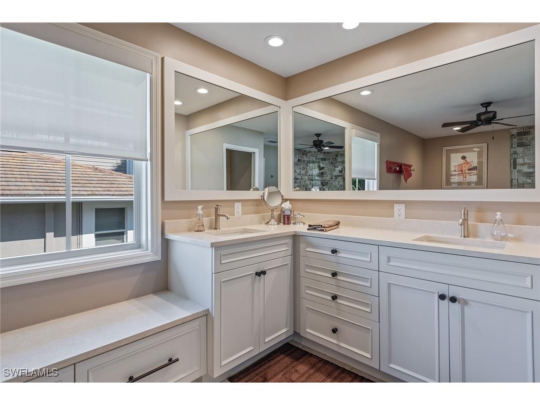 549 Tigertail Court Marco Island FL 34145 225076113 image18