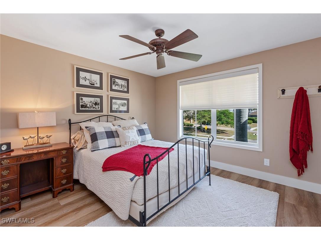 549 Tigertail Court Marco Island FL 34145 225076113 image22