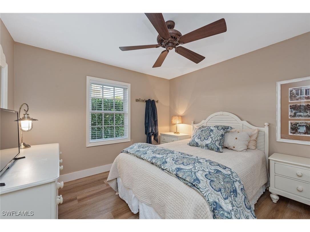 549 Tigertail Court Marco Island FL 34145 225076113 image24