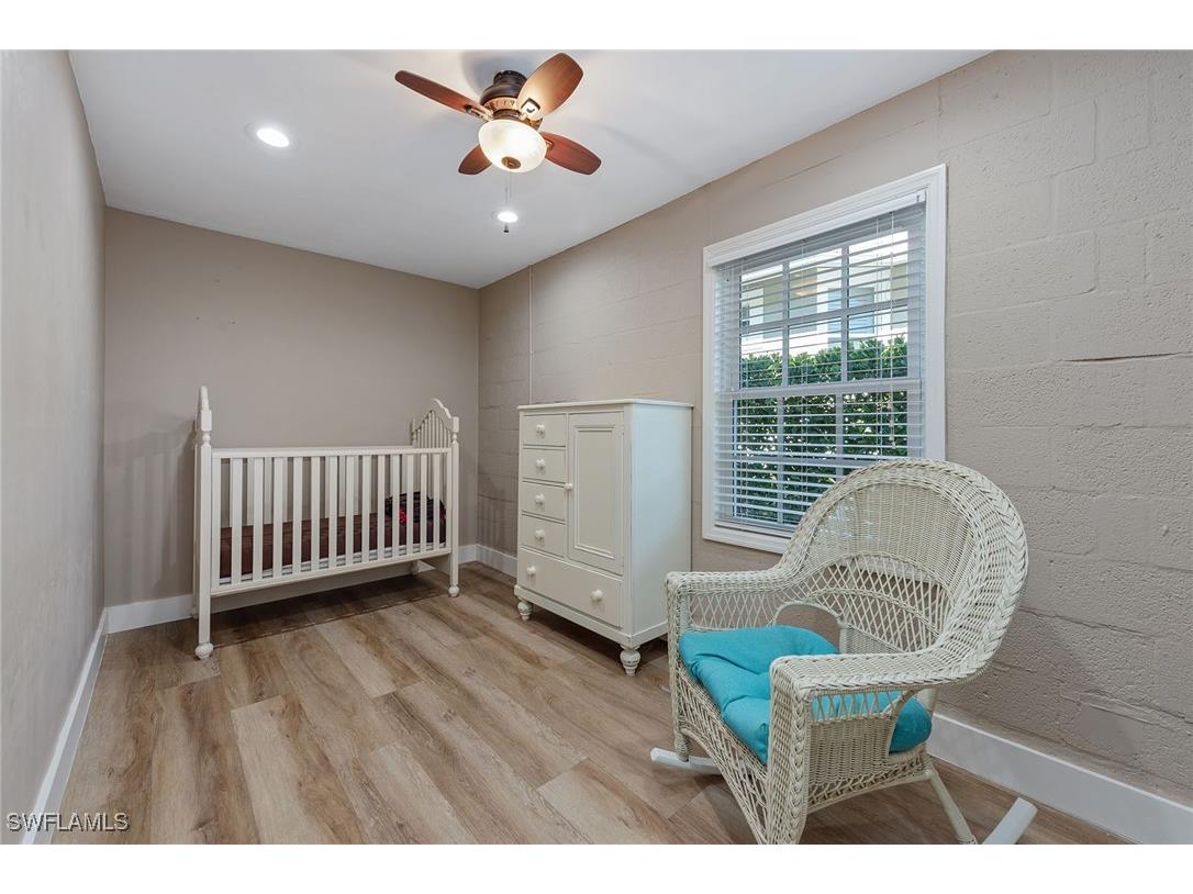 549 Tigertail Court Marco Island FL 34145 225076113 image28