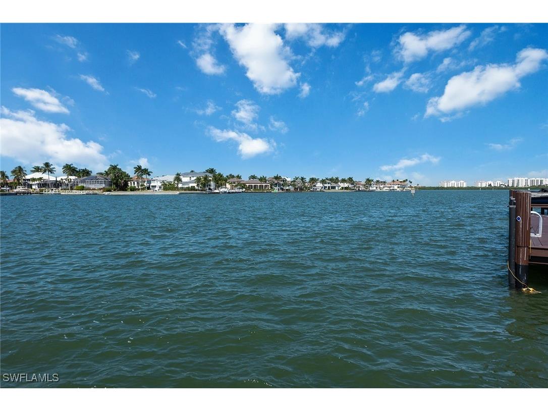 549 Tigertail Court Marco Island FL 34145 225076113 image43