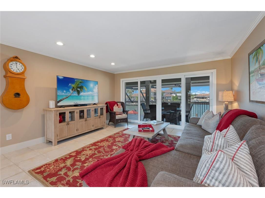 549 Tigertail Court Marco Island FL 34145 225076113 image7