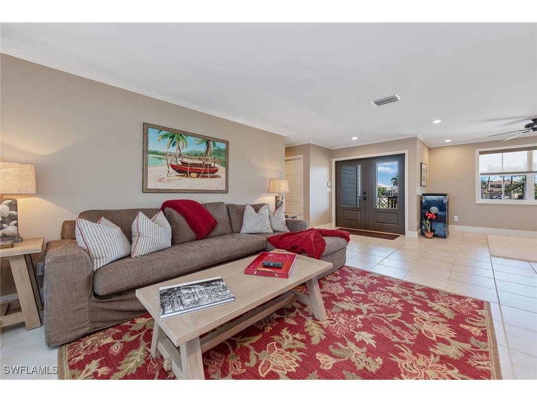 549 Tigertail Court Marco Island FL 34145 225076113 image9