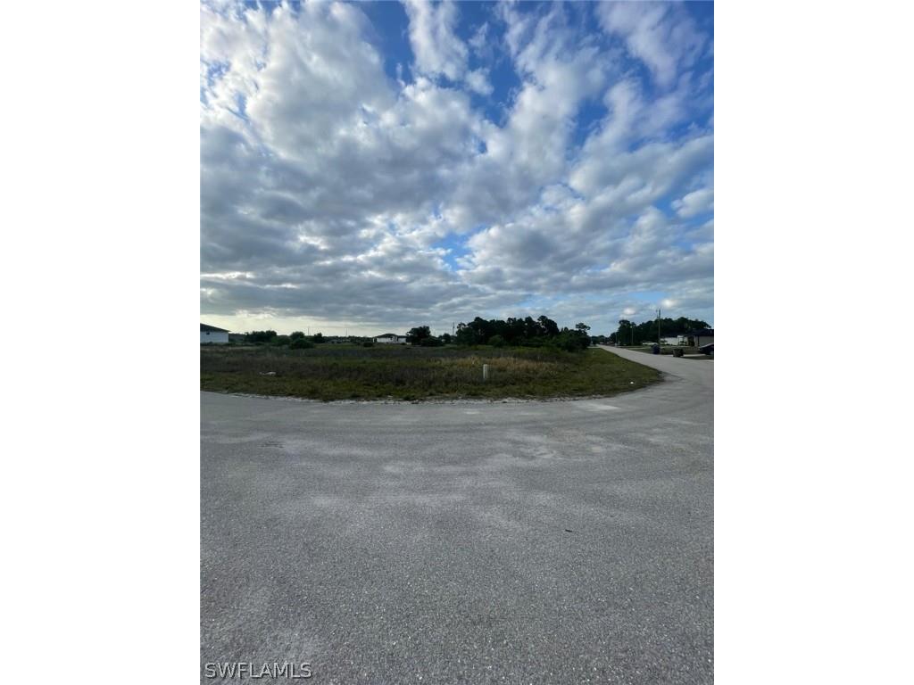 549 Trinity Street E Lehigh Acres FL 33974 224031895 image1