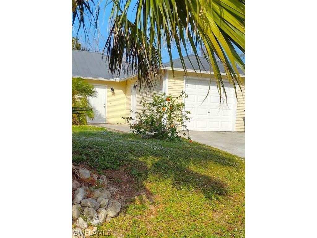 5490-5492 Thomas Street Bokeelia FL 33922 224033294 image1