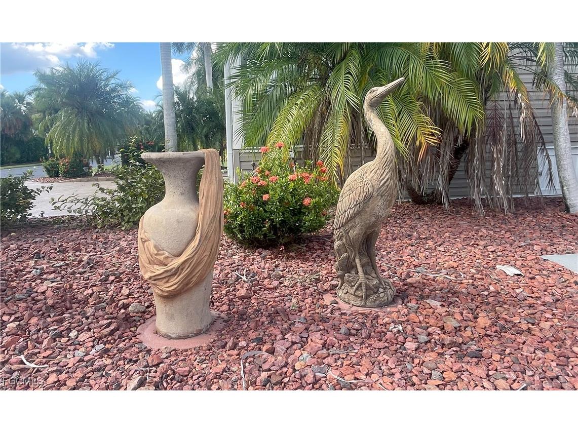 5490 Cypress Trail Resort Circle Fort Myers FL 33905 225058957 image4