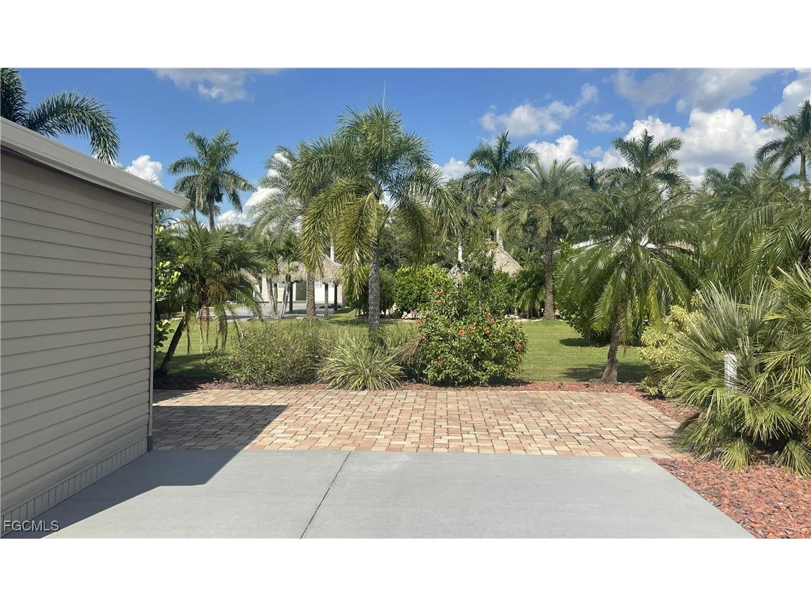 5490 Cypress Trail Resort Circle Fort Myers FL 33905 225058957 image8