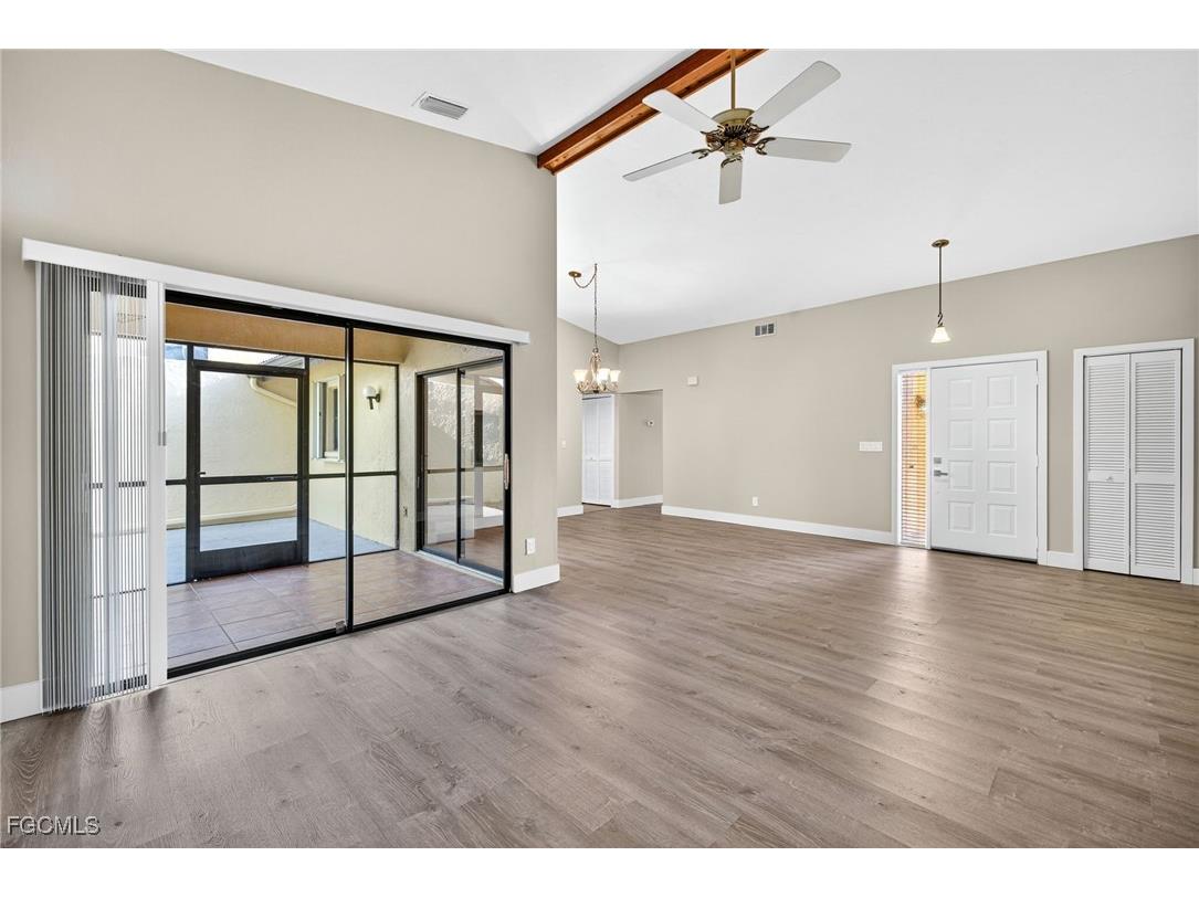 5490 Governors Drive Fort Myers FL 33907 2025017512 image3