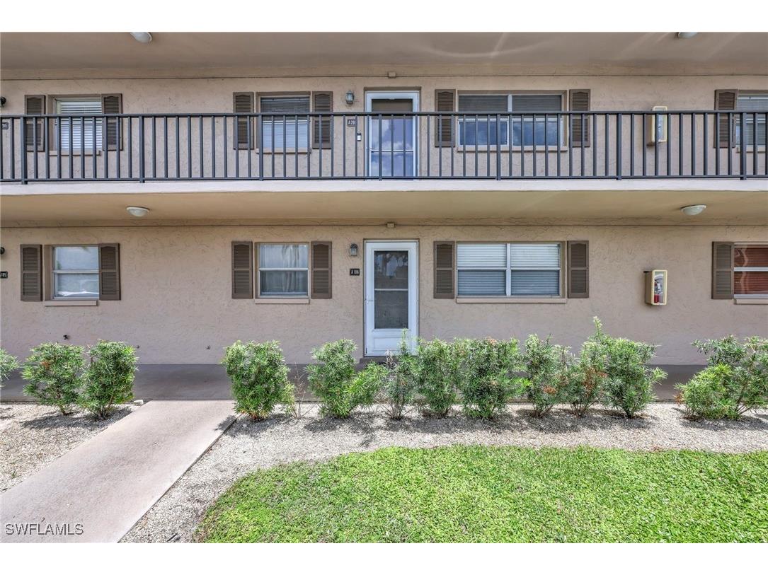 5499 Rattlesnake Hammock #106 Naples FL 34113 225063615 image1