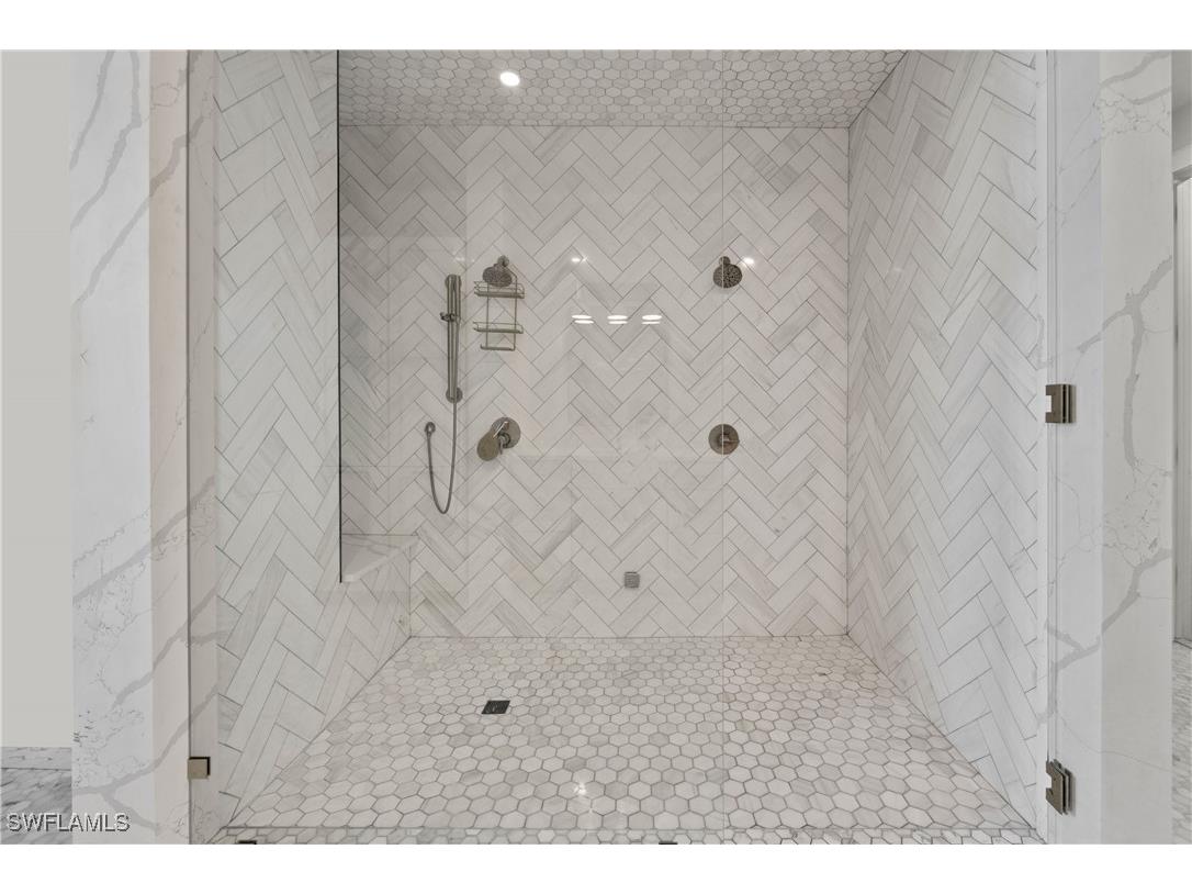 55 E Burning Tree Drive Naples FL 34105 225080783 image21