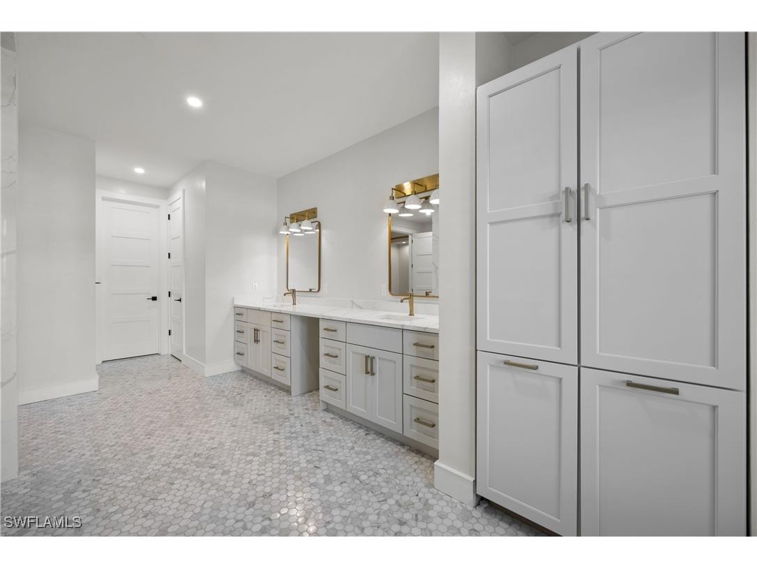 55 E Burning Tree Drive Naples FL 34105 225080783 image22